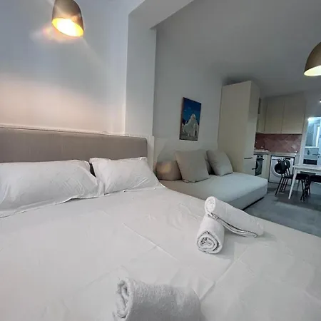 Lägenhet Kostanca Pool & Bay Sarandë