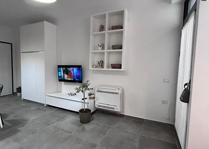 Kostanca Pool & Bay 公寓