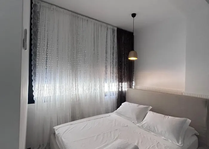 Kostanca Pool & Bay Sarandë